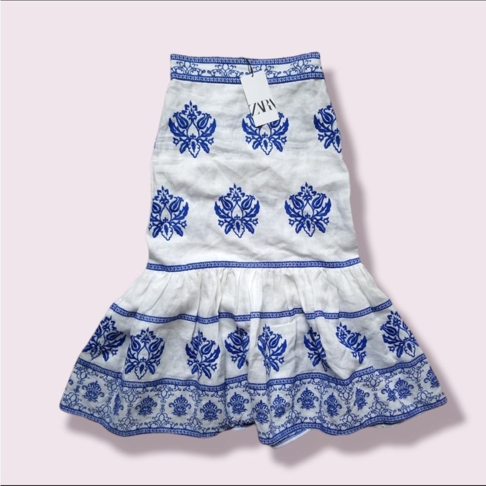 Zara Embroidered Blue and White Midi Skirt - Picture 15 of 16